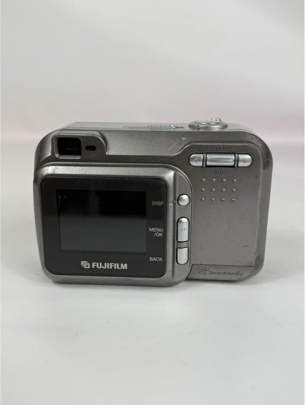 Fujifilm Finepix 2600 Zoom Digital Camera 2 MP For Parts